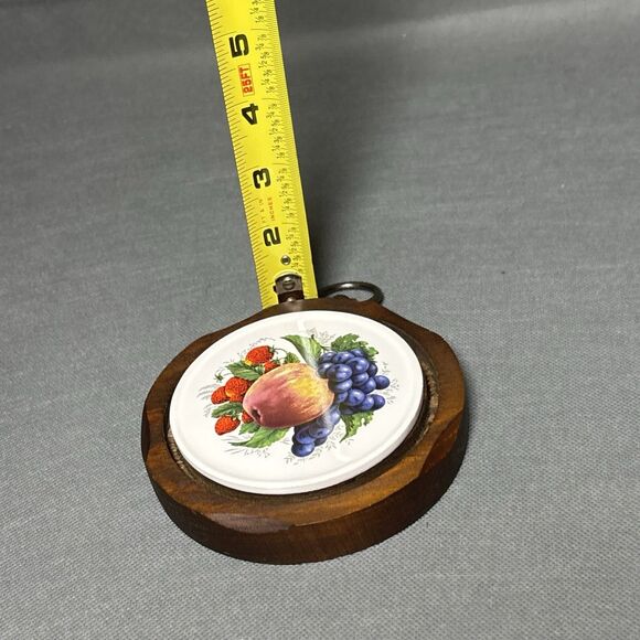 Vintage Jerry Abrams Fruit Peach Wall Plaque Cottage Decor Ceramic Tile & Wood - Picture 6 of 7